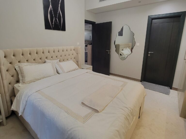 Luxury 1BR Fully Furnished Apartment | Elite Busin